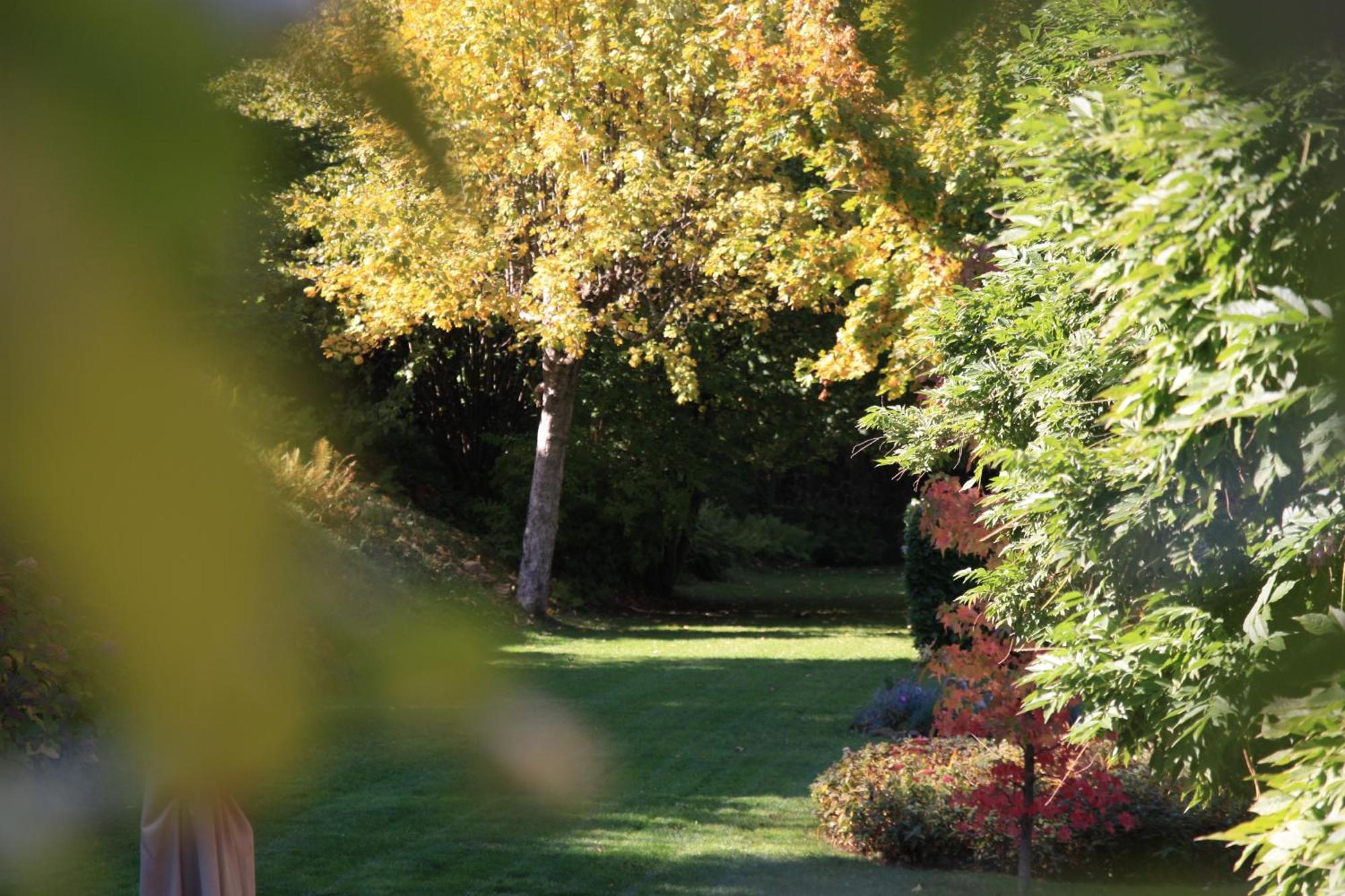Un Jardin Secret Bed and Breakfast Yzeron Buitenkant foto