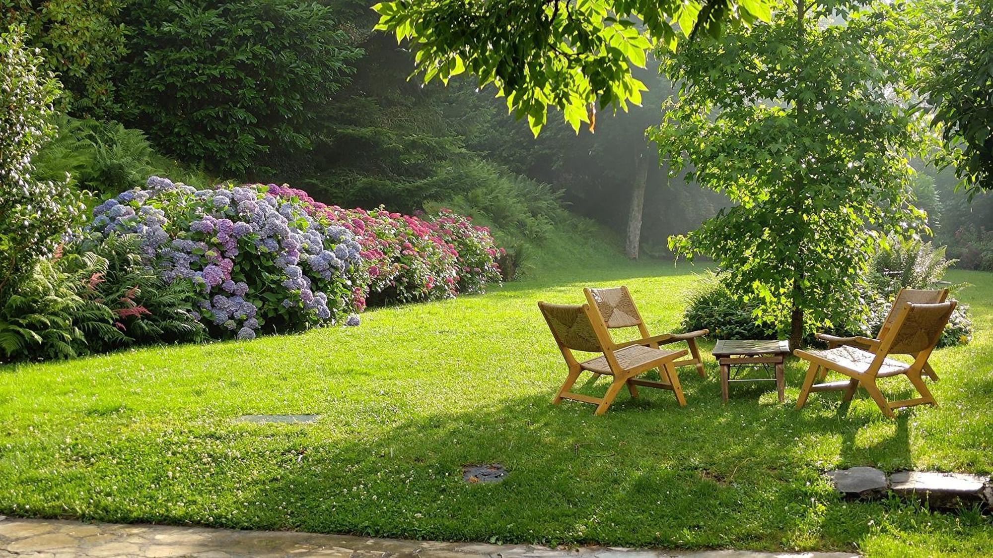Un Jardin Secret Bed and Breakfast Yzeron Buitenkant foto