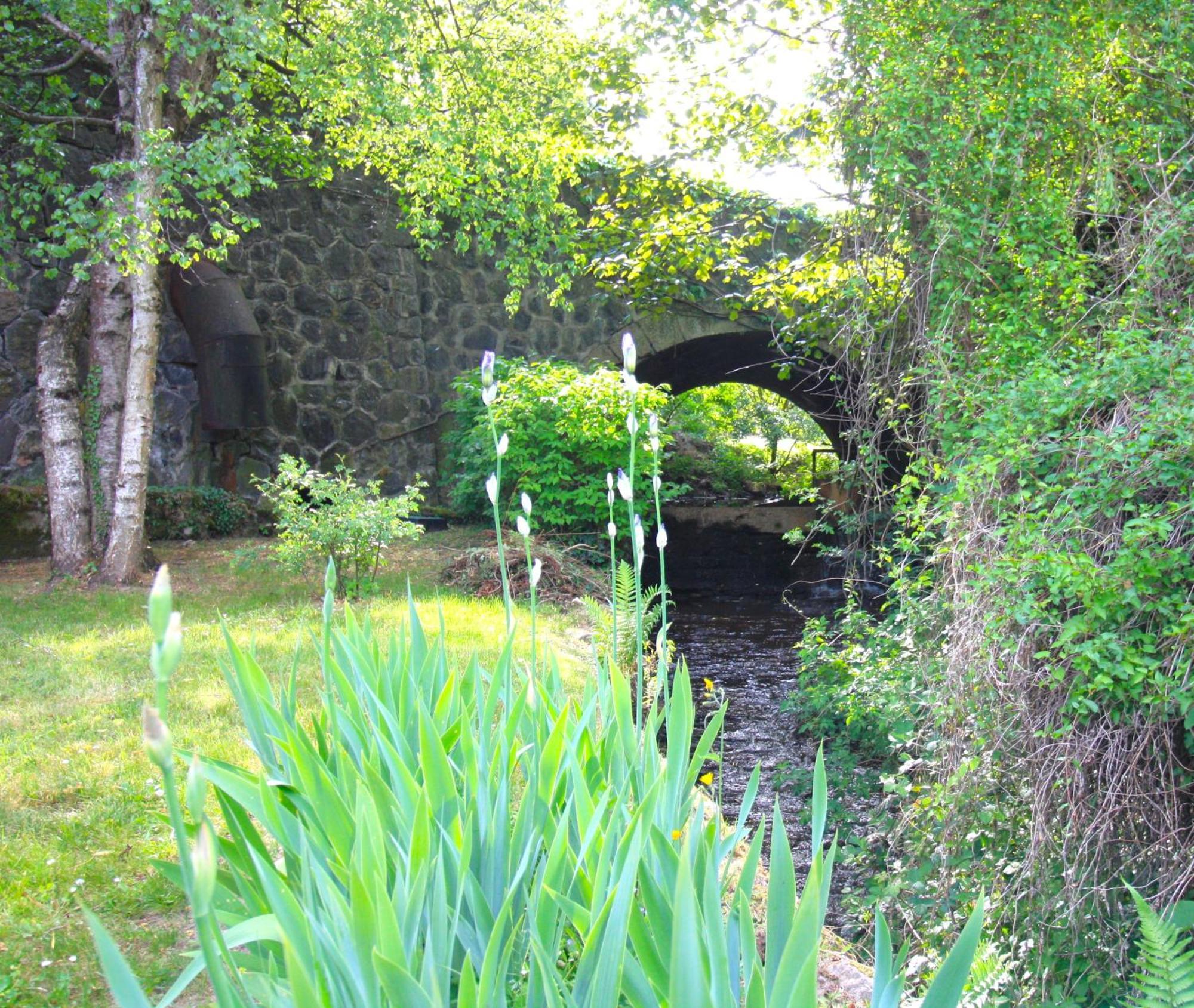 Un Jardin Secret Bed and Breakfast Yzeron Buitenkant foto